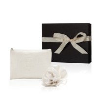 White Rosy Gift Set